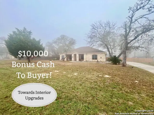 438 Rosewood Dr, La Vernia, TX 78121 - Image #1