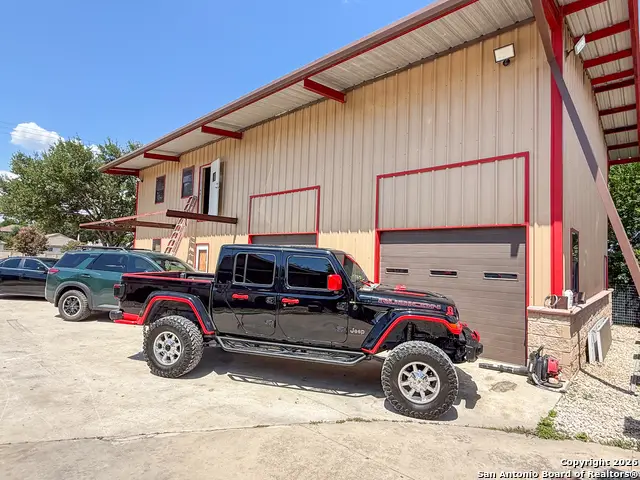 6766 Crestway, San Antonio, TX 78239 - Image #3