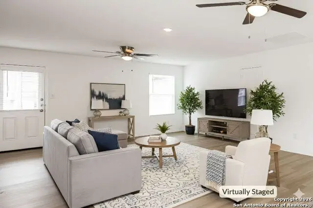 10415 Mcclintock, Converse, TX 78109 - Image #1