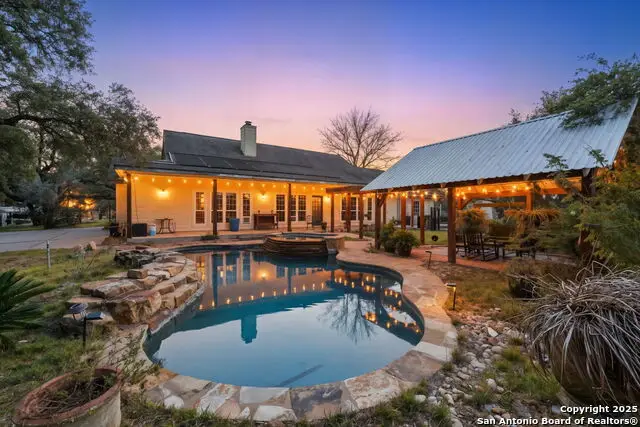 805 Paddy, Floresville, TX 78114 - Image #1