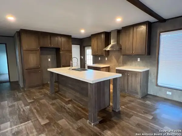 1029 Bowen, Pleasanton, TX 78064