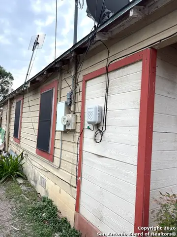 818 Angela, San Antonio, TX 78207 - Image #2