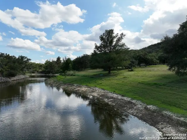 1920 S The Low Rd, San Marcos, TX 78666 - Image #2