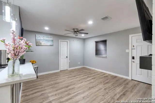 142 Hidden Valley, San Antonio, TX 78227 - Image #2