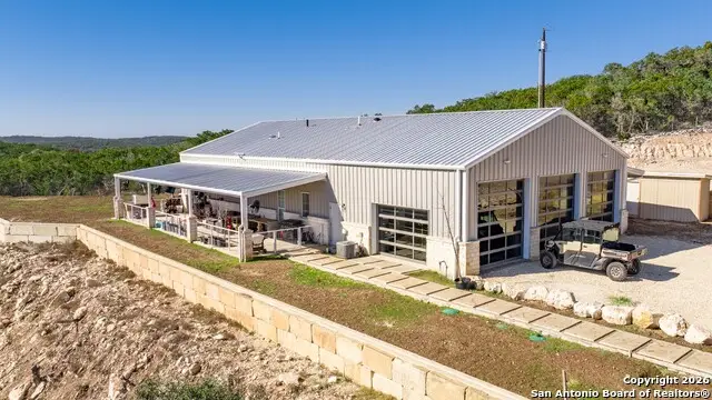 225 Arrowhead Lane, Pipe Creek, TX 78063 - Image #1