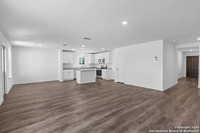 12003 Mutton Busting Drive, San Antonio, TX 78254 - Image #3