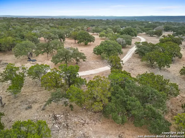 121 River Ranch Rd, Boerne, TX 78006