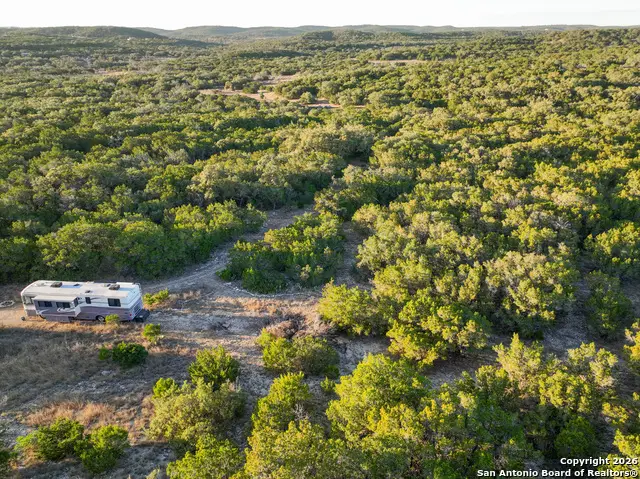100 County Road 242, Hondo, TX 78861 - Image #2