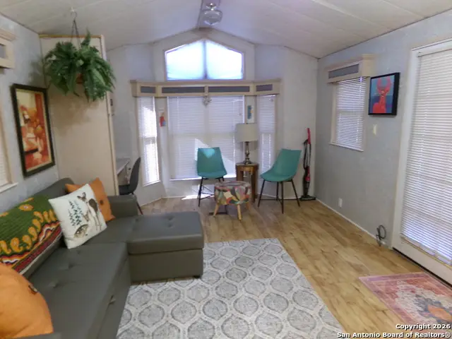 2362 Timber Creek Road, Pipe Creek, TX 78063 - Image #3