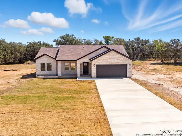 16724 Tapatio St., Atascosa, TX 78002