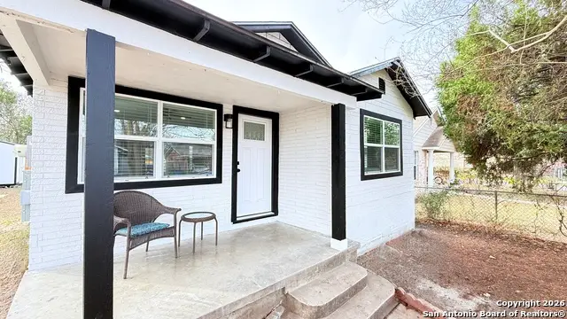 3430 W Salinas, San Antonio, TX 78207 - Image #2