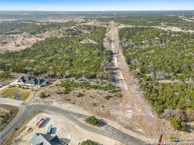 129 Paramount View, Kerrville, TX 78028 - Image #2