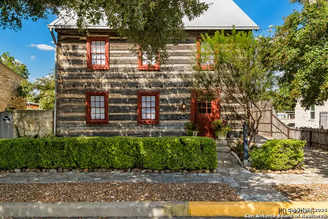 104 Austin, Fredericksburg, TX 78624 - Image #1