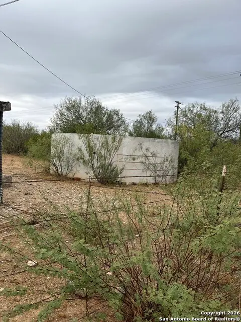 87 Quinney, Carrizo Springs, TX 78834 - Image #3