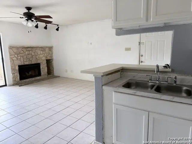 5322 Medical #E107, San Antonio, TX 78240 - Image #2