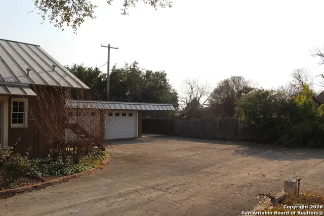 1111 Magnolia, Uvalde, TX 78801 - Image #2