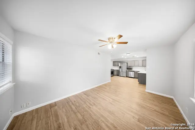 910 Morey Peak, San Antonio, TX 78213 - Image #3