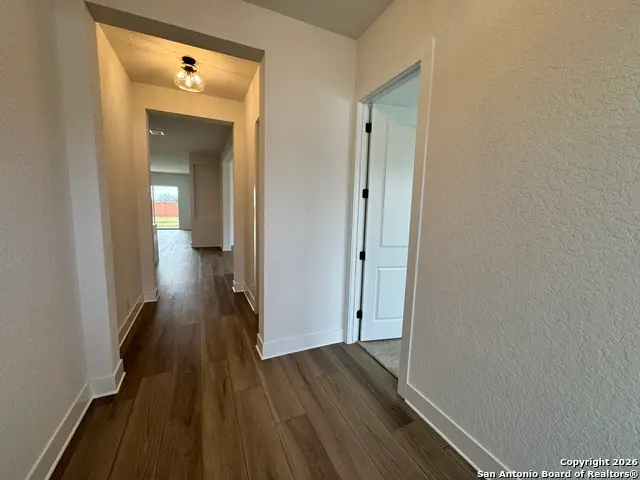 125 Katie Court, Castroville, TX 78009 - Image #3