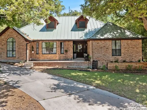 834 Candlewood Cir, New Braunfels, TX 78130