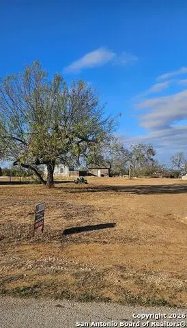 160 Ala Blanca, Lytle, TX 78052