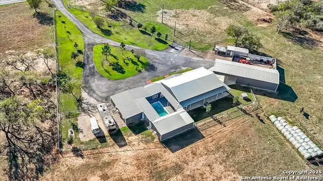 6653 Fm 539, Floresville, TX 78114 - Image #1