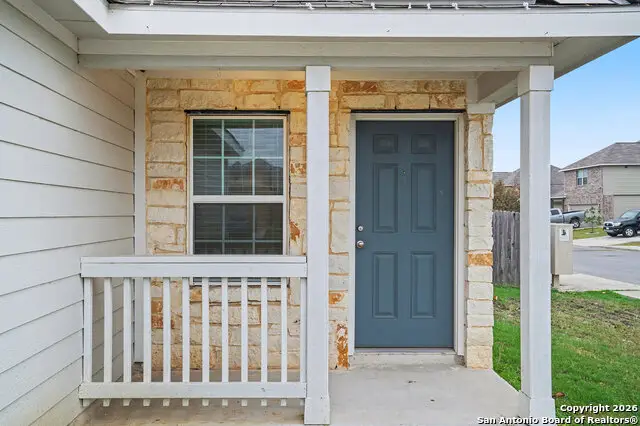 7402 Snapdragon Ct, Converse, TX 78109 - Image #2