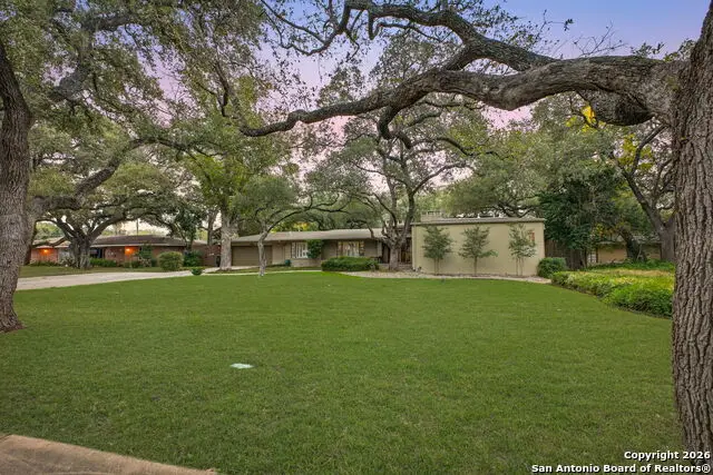 122 Dogwood Ln, San Antonio, TX 78213 - Image #2