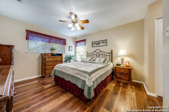 9835 Greentree Dr, San Antonio, TX 78230 - Image #3