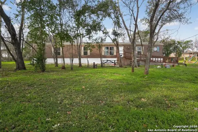 110 Old, Seguin, TX 78155 - Image #1