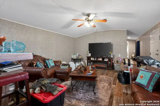 110 Old, Seguin, TX 78155 - Image #3