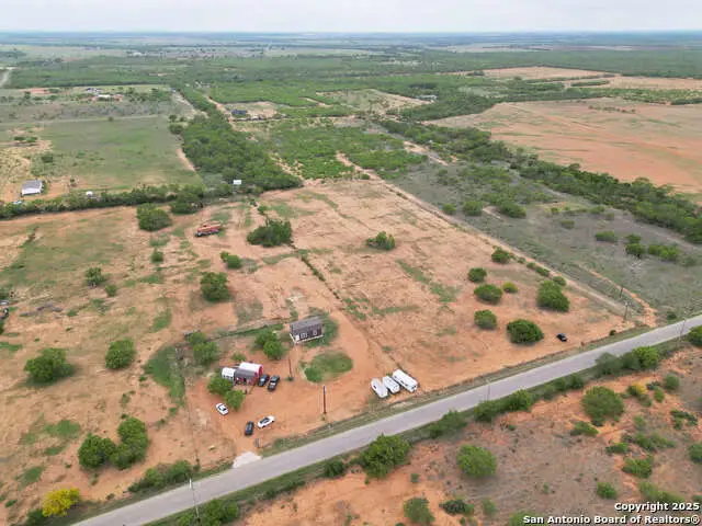 161 Cr 312, Charlotte, TX 78011 - Image #3