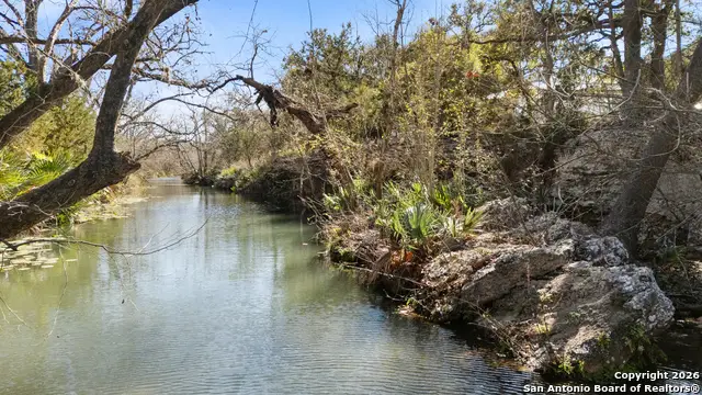 1075 Pegasus Dr, Spring Branch, TX 78070 - Image #2