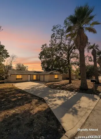 106 Woodview, Live Oak, TX 78233