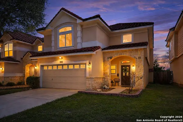 1342 Pinnacle Fls, San Antonio, TX 78260