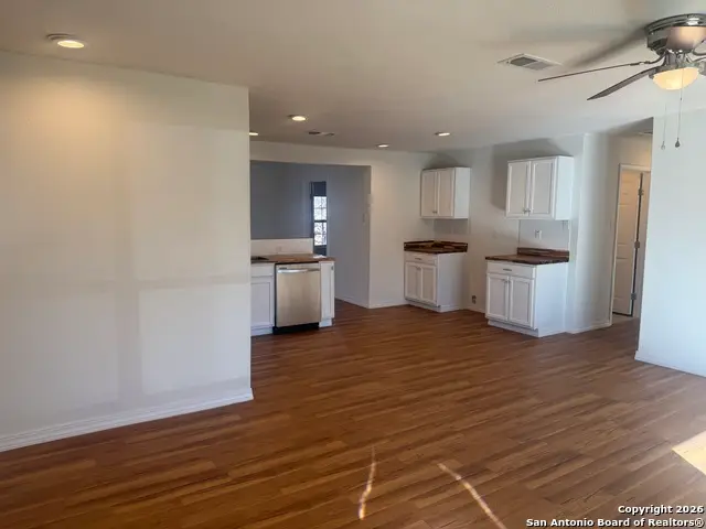 6531 Buena Vista, San Antonio, TX 78237 - Image #2