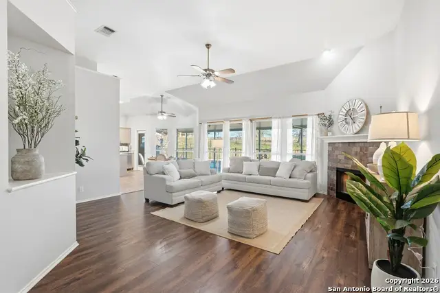 144 Las Palomas Dr, La Vernia, TX 78121 - Image #3