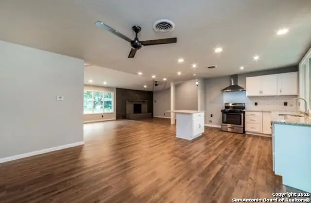 3715 Electra Dr, San Antonio, TX 78218 - Image #3