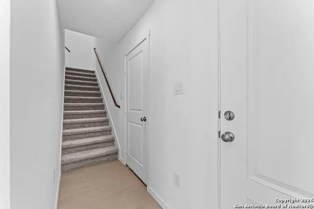 7234 Brownleaf Dr, San Antonio, TX 78227 - Image #2