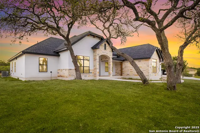 220 Toucan, Spring Branch, TX 78070 - Image #2