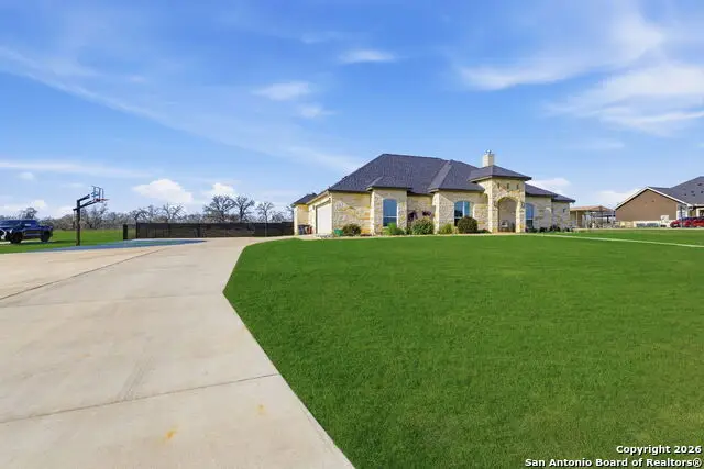 344 Abrego Lake, Floresville, TX 78114 - Image #2
