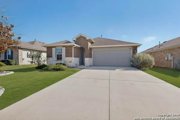 1405 Parkwood, Seguin, TX 78155