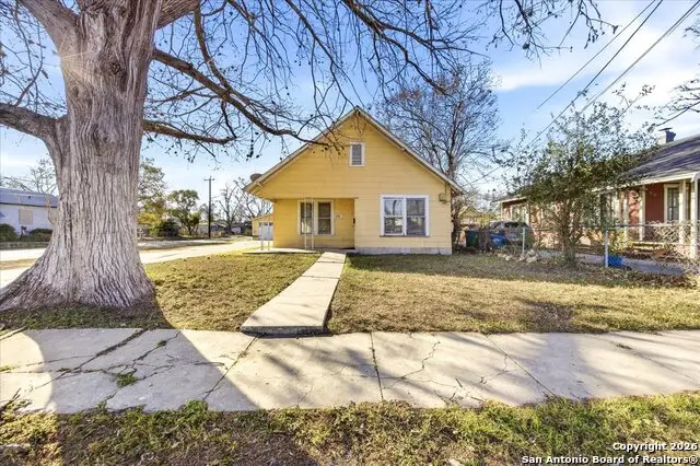 242 Fairview Ave, San Antonio, TX 78223 - Image #2