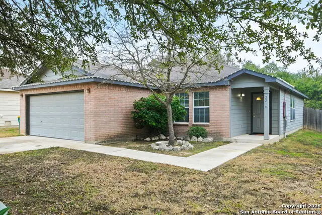 221 Katie, Boerne, TX 78006 - Image #2