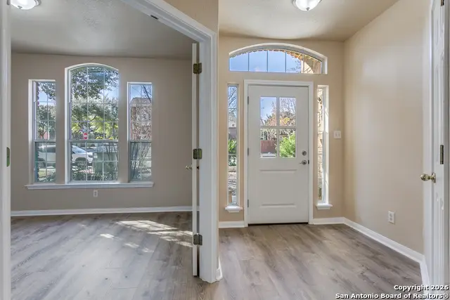 1905 Walter Raleigh, Windcrest, TX 78239 - Image #3