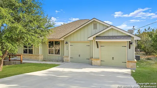 1039 Primrose Path, Canyon Lake, TX 78133 - #1