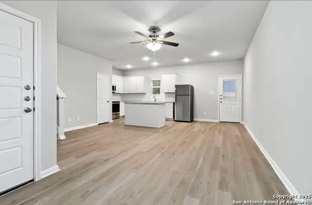 8339 Runner, San Antonio, TX 78249 - Image #3