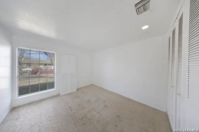 5910 Fairgreen, San Antonio, TX 78242 - Image #3