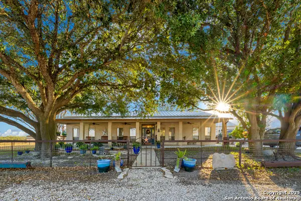 809 County Road 213, McCoy, TX 78113