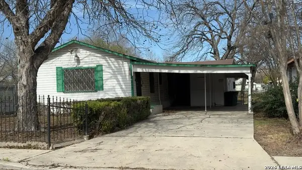 8627 Bravo Valley, San Antonio, TX 78227