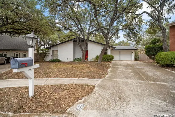 5902 Forest, San Antonio, TX 78240